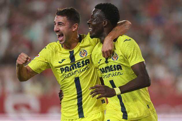 ESP: Sevilla FC - Villarreal CF. La Liga EA Sports. Date 6 Tani Oluwaseyi of Villarreal CF during the La Liga EA Sports match between Sevilla FC and Villarreal CF played at Ramon Sanchez Pizjuan Stadium on September 23, 2025 in Sevilla, Spain. kpng Copyright: xAntonioxPozox xPRESSINx AP_250923_SEV_VIL_2526_011