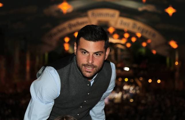 Football, Men, 3 Liga, Season 2025 2026, TSV 1860 Munich, official Oktoberfest visit, Hacker Festzelt Kevin Volland TSV 1860 Munich in Tacht