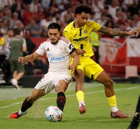 Spanish La Liga EA Sports soccer match Sevilla vs Villarreal at Ramon Sanchez Pizjuan stadium in Sevilla, Spain 23 september 2025 JORNADA 6 LIGA EA SPORTS SEVILLA FC-VILLARREAL 900 Cordon Press  900 CordonxPress LOF - Sevilla vs Villarreal