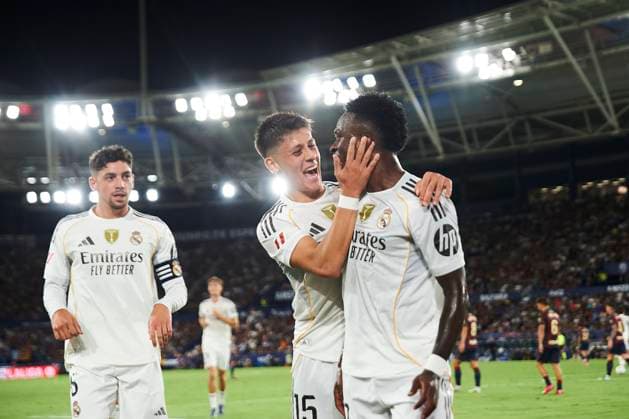 Vinicius Junior, Vini Jr (Real Madrid CF) celebrates his goal during the LaLiga EA Sports match between Levante UD and Real Madrid at Ciudad de Valencia on September 23, 2025 in Valencia, Spain. (Photo by Maria Jose Segovia DeFodi Images) Vinicius Junior, Vini Jr Real Madrid CF celebrates his goal during the LaLiga EA Sports match between Levante UD and Real Madrid at Ciudad de Valencia on September 23, 2025 in Valencia, Spain Photo by Maria Jose Segovia DeFodi Images