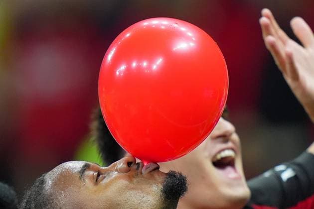 AC Milan s Christopher Nkunku celebrates after scoring 2-0 during the round of 32 Frecciarossa Italian Cup 2025 2026 soccer match between Milan and Lecce at San Siro Stadium in Milan , North Italy , Tuesday , September 23 , 2025 . - Soccer  Copyright: xSpada LaPressex