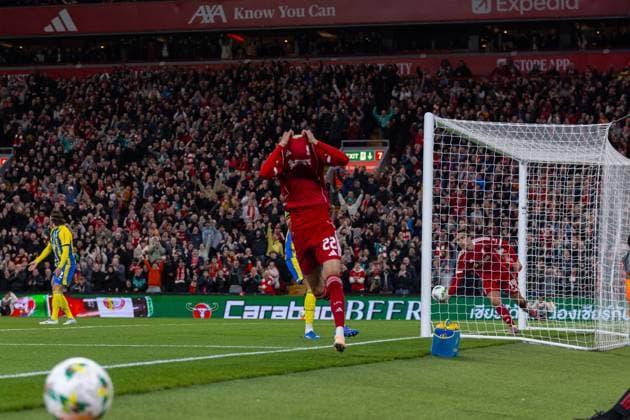 Football - Football League Cup - 3rd Round - Liverpool FC v Southampton FC LIVERPOOL, ENGLAND - Tuesday, September 23, 2025: Liverpool s Hugo Ekitike celebrates after scoring the second goal during the Football League Cup 3rd Round match between Liverpool FC and Southampton FC at Anfield. (Photo by David Rawcliffe Propaganda) LIVERPOOL Anfield MERSEYSIDE ENGLAND  Copyright: xDavidxRawcliffex P2025-09-23-Liverpool_Southampton-71