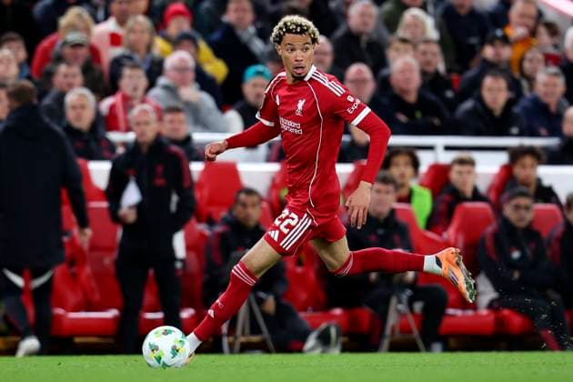 Liverpool v Southampton - Carabao Cup Third Round Hugo Ekitike of Liverpool on the ball during the Carabao Cup Third Round match between Liverpool and Southampton at Anfield on September 23, 2025 in Liverpool, England. Liverpool Anfield England United Kingdom Copyright: xEdxSykes Sportsphoto APLx 14136008