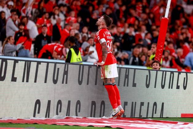 Estadio da Luz Nicolas Otamendi of SL Benfica reacts during the Primeira Liga match between SL Benfica and Rio Ave FC at Estadio da Luz on September 23, 2025 in Lisbon, Portugal. Liga Portugal Betclic - SL Benfica vs Rio Ave FC (Valter Gouveia SPP)  Copyright: xValterxGouveia SPPx spp-en-VaGo-VG_L2662