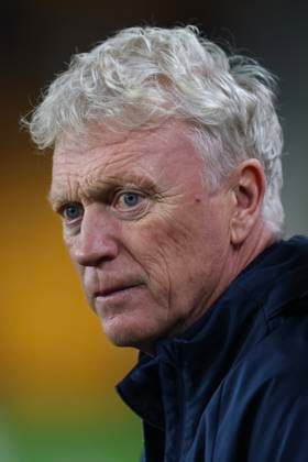 Wolverhampton, England, 23rd September 2025. David Moyes the head coach manager of Everton during the Wolverhampton Wanderers vs Everton Carabao Cup match at Molineux, Wolverhampton. Picture credit should read: James Baylis Sportimage EDITORIAL USE ONLY. No use with unauthorised audio, video, data, fixture lists, club league logos or live services. Online in-match use limited to 120 images, no video emulation. No use in betting, games or single club league player publications. SPI_104_JB_WOL_EVE SPI-4157-0099