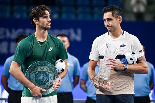 CHENGDU, CHINA - SEPTEMBER 23: Champion Alejandro Tabilo (R) of Chile and runner-up Lorenzo Musetti of Italy pose for a photo after the Men s Singles final match on Day 8 of 2025 ATP, Tennis Herren Chengdu Open at Sichuan International Tennis Centre on September 23, 2025 in Chengdu, Sichuan Province of China.  Copyright: xVCGx 111592815183