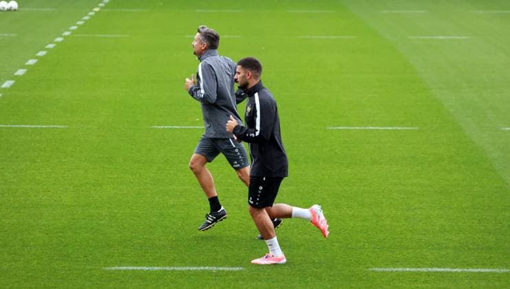 20 09 25 VfB Stuttgart Training Germany, Stuttgart, 24 09 2025, Football, Bundesliga, VfB Stuttgart Training Deniz Undav