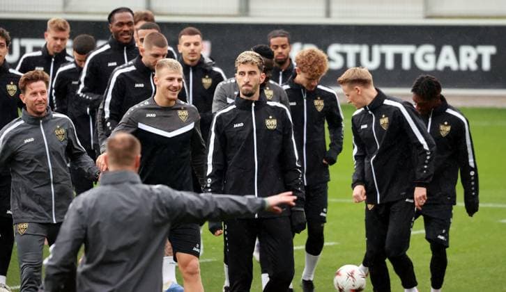 20 09 25 VfB Stuttgart Training Germany, Stuttgart, 24 09 2025, Football, Bundesliga, VfB Stuttgart Training Atakan Karazor