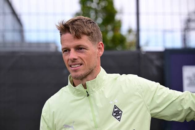 24 09 2025 Moenchengladbach Football, Men, Season 2025 2026, Training Borussia Moenchengladbach Goalkeeper Jonas Omlin Gladbach DFL regulations prohibit any use of photographs as image sequences and or quasi video Borussia Park NRW Germany