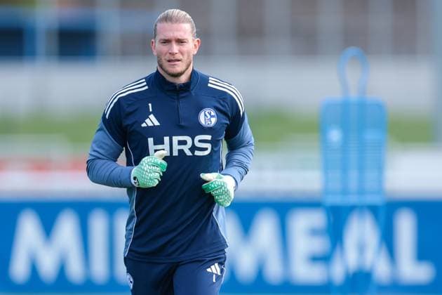 24 09 2025, Football, Season 2025 2026, Training FC Schalke 04, Goalkeeper Loris Karius FC Schalke 04 , Gelsenkirchen Training ground FC Schalke 04 NRW Germany xRHR PHOTO YYx Copyright: RHR-FOTOx RHR-FOTO YY