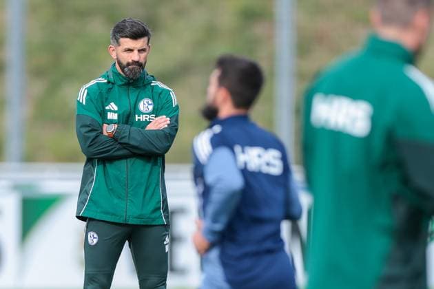 24 09 2025, Football, Season 2025 2026, Training FC Schalke 04, Coach Miron Muslic FC Schalke 04 , Gelsenkirchen Training ground FC Schalke 04 NRW Germany xRHR PHOTO YYx Copyright: RHR-FOTOx RHR-FOTO YY
