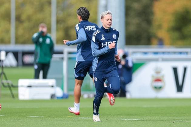 24 09 2025, Football, Season 2025 2026, Training FC Schalke 04, Finn Porath FC Schalke 04 , Gelsenkirchen Training ground FC Schalke 04 NRW Germany xRHR PHOTO YYx Copyright: RHR-FOTOx RHR-FOTO YY