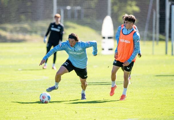 Soccer, Men, Season 2025 26, 2 Bundesliga, Hertha BSC, Training, f l Fabian Reese Hertha BSC , Janne Berner Hertha BSC , 24 09 2025, Copyright: xSebastianxRäppold MatthiasxKochx