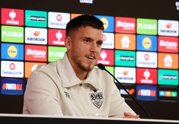 24 09 2025, Germany, Stuttgart, Football UEFA Europa League, VfB Stuttgart press conference, Ermedin Demirovic VfB