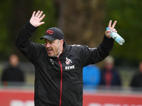 24 09 2025, xophax, Fußball , 1 FC Köln 1 FC Köln, Fußball Bundesliga Saison 2025 2026 , Training Trainer Lukas Kwasniok DFL DFB REGULATIONS PROHIBIT ANY USE OF PHOTOGRAPHS as IMAGE SEQUENCES and or QUASI VIDEO Köln