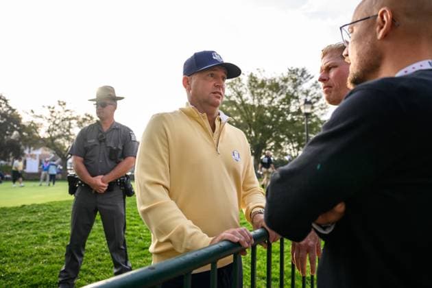250924 Vice Captain Alex Norén of Team Europe speaks to media on day 2 of the Ryder Cup on September 24, 2025 in New York Photo Jesper Zerman BILDBYRAN kod JZ JZ0615 golf ryder cup day 2 bbeng sverige  Copyright: JESPERxZERMAN BB250924JZ005