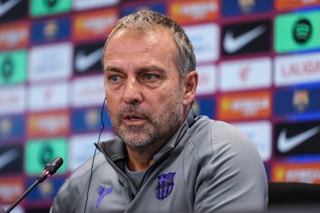September 24, 2025, Sant Joan Despi, Barcelona, SPAIN: Hansi Flick, head coach of FC Barcelona, Barca attends his press conference, PK, Pressekonferenz during the training day of FC Barcelona ahead the Spanish League, La Liga EA Sports, football match against Real Oviedo at Ciudad Esportiva Joan Gamper on September 24, 2025 in Sant Joan Despi, Barcelona, Spain. Sant Joan Despi SPAIN - ZUMAa181 20250924_zaa_a181_032 Copyright: xJavierxBorregox