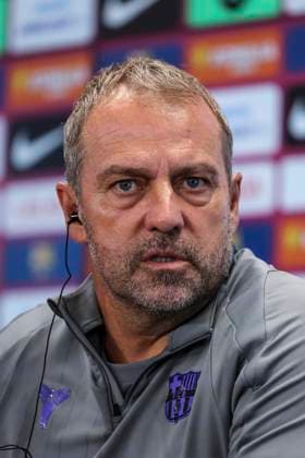 September 24, 2025, Sant Joan Despi, Barcelona, SPAIN: Hansi Flick, head coach of FC Barcelona, Barca attends his press conference, PK, Pressekonferenz during the training day of FC Barcelona ahead the Spanish League, La Liga EA Sports, football match against Real Oviedo at Ciudad Esportiva Joan Gamper on September 24, 2025 in Sant Joan Despi, Barcelona, Spain. Sant Joan Despi SPAIN - ZUMAa181 20250924_zaa_a181_049 Copyright: xJavierxBorregox