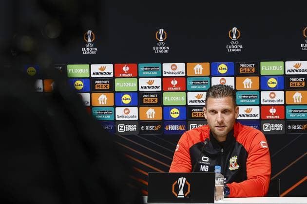 DEVENTER , 24-09-2025 , Stadium De Adelaarshorst , season 2025 2026 , UEFA Europa League League phase . press conference, PK, Pressekonferenz and training before the Europa League match between Go Ahead Eagles and FCSB, Picture shows GA Eagles trainer coach Melvin Boel Press conference and training before Go Ahead Eagles - FCSB  x31173209x Copyright: