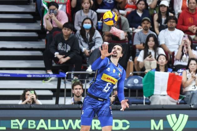 2025.09.24 Pasay City Manila siatkowka mezczyn Mistrzostwa Swiata FIVB 2025 Wlochy - Belgia N z Simone Giannelli Foto Szymon Gorski PressFocus 2025.09.24 Pasay City Manila volleyball men FIVB Men s World Championship, WM, Weltmeisterschaft 2025 ITALY v BELGIUM FIVB Men s World Championship 2025 Italy - Belgium quarter finals Credit: Szymon Gorski PressFocus NEWSPIX.PL --- newspix.pl 