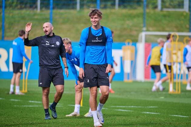24 09 2025, Football, Men, 2 BL, Season 2025 2026, Training Holstein Kiel Frederik Roslyng Kiel, Projensdorf Projensdorf, Training ground, Kuns Schleswig Holstein Germany