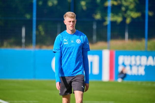 24 09 2025, Football, Men, 2 BL, Season 2025 2026, Training Holstein Kiel Alexander Bernhardsson Kiel, Projensdorf Projensdorf, Training ground, Kuns Schleswig Holstein Germany