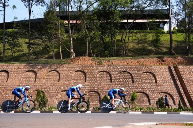 2025 UCI Road World Championships Picture by Zac Williams SWpix.com - 24 09 2025 - Cycling - 2025 UCI Road World Championships - Kigali Convention Centre, Kigali, Rwanda - Team Time Trial Mixed Relay - Mohamed Aziz Dellai (UCI World Cycling Centre), Yafiet Mulugeta (UCI World Cycling Centre), Ahmad Badreddin Wais (UCI World Cycling Centre) Copyright: x xSWpix.comx(t axPhotographyxHubxLtd)xZacxWilliams SWpix.comx SWP-3030-6397