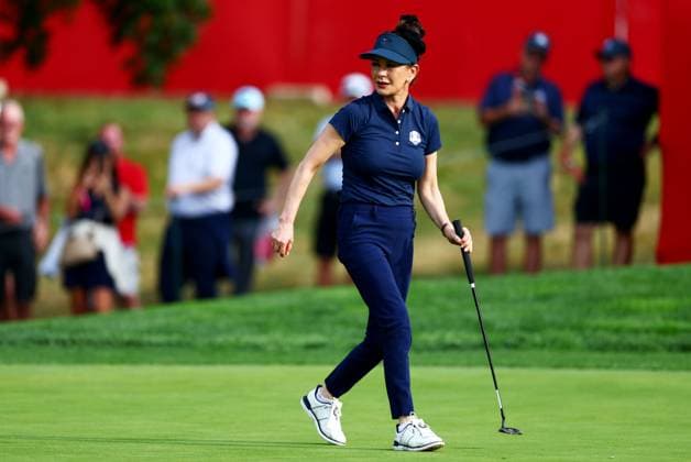 Catherine Zeta-Jones of Team Europe during the Celebrity All-Star match. 2025 Ryder Cup, Celebrity Match, Golf, Bethpage Black Golf Course, New York, USA - 24 Sep 2025New York Bethpage Black Golf Course New York (NY) United States of America EDITORIAL USE ONLY No use with unauthorised audio, video, data, fixture lists, club league logos or live services. Online in-match use limited to 120 images, no video emulation. No use in betting, games or single club league player publications. Copyright: xJamesxMarsh Shutterstockx 15500192ai