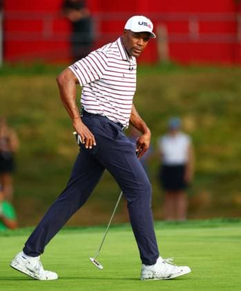 Michael Strahan of Team USA during the Celebrity All-Star match. 2025 Ryder Cup, Celebrity Match, Golf, Bethpage Black Golf Course, New York, USA - 24 Sep 2025New York Bethpage Black Golf Course New York (NY) United States of America EDITORIAL USE ONLY No use with unauthorised audio, video, data, fixture lists, club league logos or live services. Online in-match use limited to 120 images, no video emulation. No use in betting, games or single club league player publications. Copyright: xJamesxMarsh Shutterstockx 15500192ak