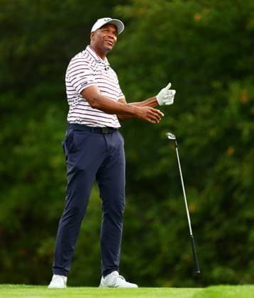 Michael Strahan of Team USA during the Celebrity All-Star match. 2025 Ryder Cup, Celebrity Match, Golf, Bethpage Black Golf Course, New York, USA - 24 Sep 2025New York Bethpage Black Golf Course New York (NY) United States of America EDITORIAL USE ONLY No use with unauthorised audio, video, data, fixture lists, club league logos or live services. Online in-match use limited to 120 images, no video emulation. No use in betting, games or single club league player publications. Copyright: xJamesxMarsh Shutterstockx 15500192u