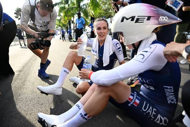 UCI 2025 Road World Championship, WM, Weltmeisterschaft Kigali 24 09 2025 KIGALI, RWANDA - SEPTEMBER 24 : Labous Juliette (FRA) Squiban Maeva (FRA) during the Mixed Elite Team Time Trial Mixed Relay of the UCI Road World Championships 2025 92nd edition an UCI World Championships cycling race of 42.4 km with start in Kigali and finish in Kigali on September 24, 2025 in Kigali, Rwanda, 24 09 2025 Kigali Rwanda  Copyright: xJanxDexMeuleneirx