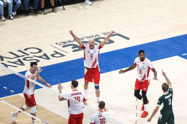 2025.09.24 Pasay City Manila siatkowka mezczyn Mistrzostwa Swiata FIVB 2025 Polska - Turcja N z MARCIN KOMENDA BARTOSZ KUREK WILFREDO LEON radosc zwyciestwo winner win Foto Szymon Gorski PressFocus 2025.09.24 Pasay City Manila Volleyball men FIVB Men s World Championship, WM, Weltmeisterschaft 2025 quarterfinal match Poland v Turkiye Polska - Turcja FIVB Men s World Championship 2025 Poland - Turkey quarter finals cwiercfinal Wilredo Leon Bartosz Kurek radosc zwyciestwo winner win Credit: Szymon Gorski PressFocus NEWSPIX.PL --- newspix.pl 
