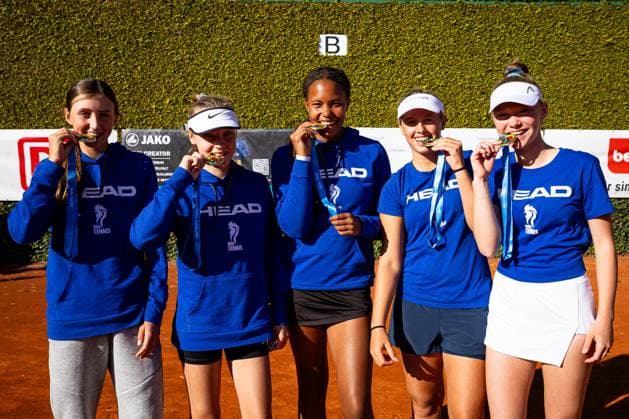 1 place Baden Württemberg Otto Hahn Gymnasium Ludwigsburg, Jugend trainiert für Olympia Herbstfinale Tennis 2025, Berlin, TC 1899 Blau Weiss Berlin e V , 24 09 2025, Copyright: xClaudioxGärtnerx