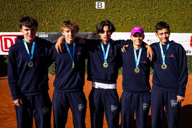 1 place Hamburg Stadtteilschule Alter Teichweg Hamburg, Jugend trainiert für Olympia Herbstfinale Tennis 2025, Berlin, TC 1899 Blau Weiss Berlin e V , 24 09 2025, Copyright: xClaudioxGärtnerx