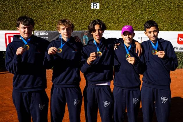 1 place Hamburg Stadtteilschule Alter Teichweg Hamburg, Jugend trainiert für Olympia Herbstfinale Tennis 2025, Berlin, TC 1899 Blau Weiss Berlin e V , 24 09 2025, Copyright: xClaudioxGärtnerx