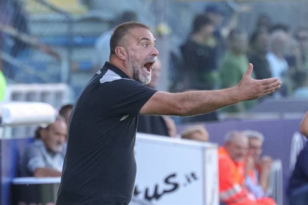 Spezia s Head coach Luca D Angelo during Parma Calcio vs Spezia Calcio, Italian football Coppa Italia match in Parma, Italy, September 24 2025  Copyright: xLorenzoxCattani IPAxSportx xipa-agency.netx xx IPA_65686602 IPA_Agency_IPA65686602