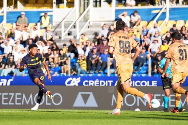 Parma s Sascha Britschgi goal 1-0 during the round of 32 Frecciarossa Italian Cup 2025 2026 soccer match between Parma and Spezia at Ennio Tardini Stadium in Parma, North Italy, Wednesday, September 24, 2025. Soccer  Copyright: xMassimoxPaolone LaPressex