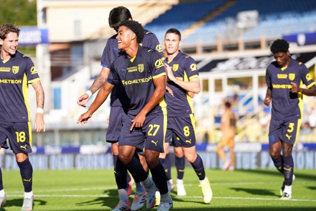 Parma s Sascha Britschgi celebrates after scoring the 1-0 goal for his team during the round of 32 Frecciarossa Italian Cup 2025 2026 soccer match between Parma and Spezia at Ennio Tardini Stadium in Parma, North Italy, Wednesday, September 24, 2025. Soccer  Copyright: xMassimoxPaolone LaPressex