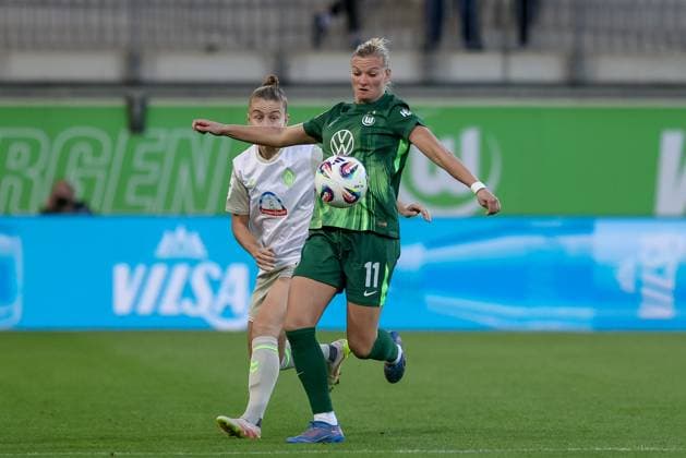 Football, Women, 1st BL, VfL Wolfsburg - SV Werder Bremen