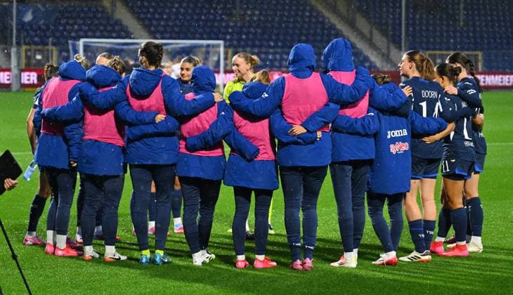 24 09 2025 Soccer Season 2025 2026 1 Google Pixel Women Bundesliga 04 Matchday TSG Hoffenheim 1 FC Nürnberg FCN Club Clubfrauen Sportfoto Zink xwoxzix Team Circle Team Team TSG