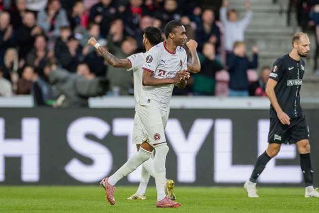 SOCCER - UEFA EL, Midtjylland vs Sturm HERNING,DENMARK,24.SEP.25 - SOCCER - UEFA Europa League, FC Midtjylland vs SK Sturm Graz. Image shows the rejoicing of Denil Castillo (Midtjylland).  GEPAxpictures xMatthiasxTrinkl