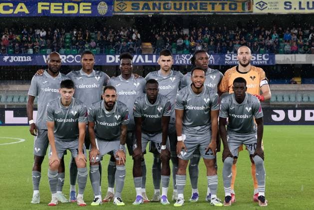 the starting line up of Hellas Verona FC during the Italian Cup round of 16 match between Hellas Verona FC and Venezia FC at the Marcantonio Bentegodi Stadium on 24 September 2025 in Verona, Italy. during Hellas Verona FC vs Venezia FC, Italian football Coppa Italia match in Verona, Italy, September 24 2025  Copyright: xEmanuelexPennacchio IPAxSportx xipa-agency.netx xx IPA_65689006 IPA_Agency_IPA65689006