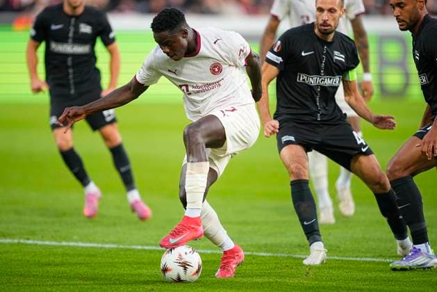Denmark Europa League FC Midtjylland SK Sturm Graz FC Midtjyllands Franculino, left, and Sturm Grazs Jon Gorenc Stankovic, right, during the Europa League match between FC Midtjylland and SK Sturm Graz at the MCH Arena in Herning on Wednesday, September 24, 2025 , Herning Denmark  Copyright: BoxAmstrupx spdk20250924-190025-L