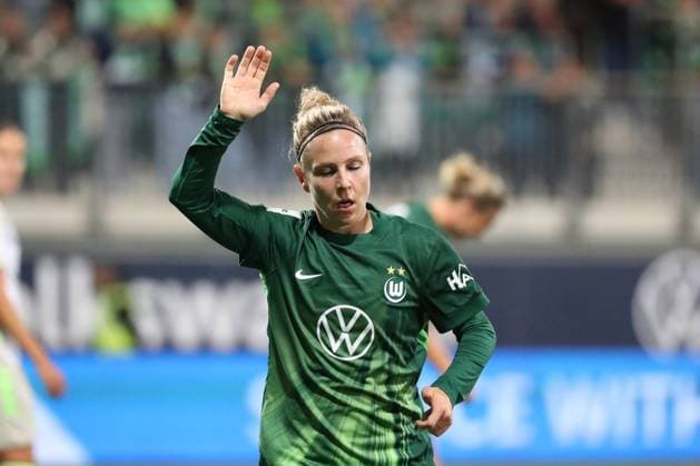 VfL Bremen, BL Frauen Wolfsburg, 24 09 2025, FUßBALL VfL Wolfsburg vs SV Werder Bremen, Google Pixel Frauen Bundesliga, Saison 2025 26 Svenja Huth VfL Wolfsburg Wolfsburg