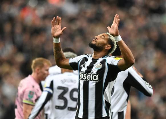 Joelinton of Newcastle United celebrates scoring their first goal Newcastle United v Bradford City, EFL Carabao Cup, Third Round, Football, St James Park, Newcastle, UK - 24 Sep 2025Newcastle St James Park United Kingdom EDITORIAL USE ONLY No use with unauthorised audio, video, data, fixture lists, club league logos or live services. Online in-match use limited to 120 images, no video emulation. No use in betting, games or single club league player publications. Copyright: xRichardxLee Shutterstockx 15498597ag