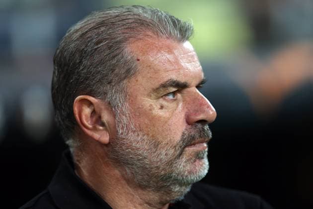 Nottingham Forest manager, Ange Postecoglou looks on Real Betis v Nottingham Forest, UEFA Europa League, Football, Villamarin Stadium, Seville, Spain - 24 Sep 2025Seville Villamarin Stadium Spain EDITORIAL USE ONLY No use with unauthorised audio, video, data, fixture lists, club league logos or live services. Online in-match use limited to 120 images, no video emulation. No use in betting, games or single club league player publications.  Copyright: xAntonioxPozo Shutterstockx 15498594e