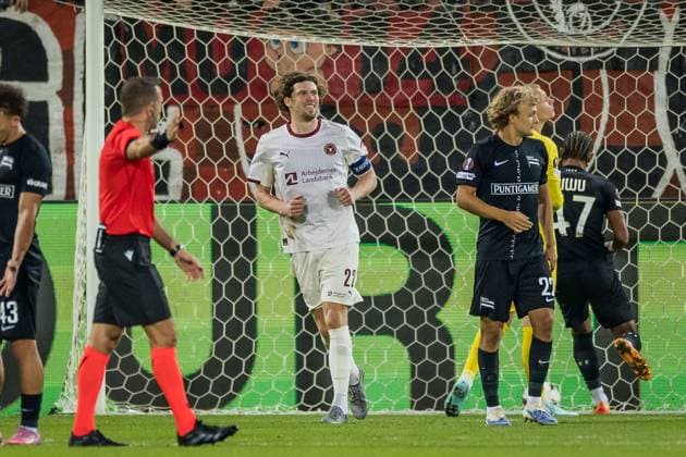 SOCCER - UEFA EL, Midtjylland vs Sturm HERNING,DENMARK,24.SEP.25 - SOCCER - UEFA Europa League, FC Midtjylland vs SK Sturm Graz. Image shows the rejoicing of Mads Bech Sorensen (Midtjylland).  GEPAxpictures xMatthiasxTrinkl