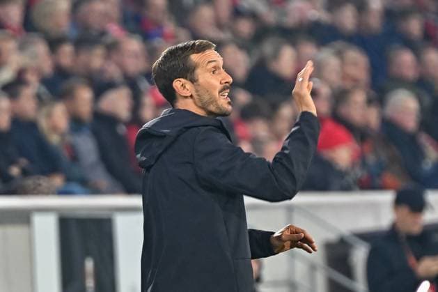 Julian Schuster SC Freiburg, coach with emotion GER, SC Freiburg FC Basel, football, Europa League, 1 matchday, 2025 2026 season, 24 09 2025 GER, SC Freiburg FC Basel, football, Europa League, 1 matchday, 2025 2026 season, 24 09 2025 Freiburg Copyright: xEibner-Pressefoto ThomasxHessx EP_THS