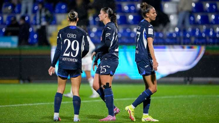 from left Selina Cerci TSG, 29 , Melissa Kössler TSG, 25 , Franziska Harsch TSG, 17 , TSG 1899 Hoffenheim players, disappointed about the draw, only draw, disappointment after the final whistle, highlight, point loss, frustration, disappointed, pessimistic, 24 09 2025, Sinsheim Hoffenheim Germany , Soccer, Google Pixel Women Bundesliga, TSG 1899 Hoffenheim 1 FC Nürnberg, DFB DFL REGULATES PROHIBIT ANY USE OF PHOTOGRAPHS AS IMAGE SEQUENCES AND OR QUASI VIDEO xozx