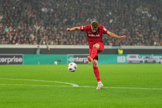 UEFA Europa League SC Freiburg vs FC Basel, 24 09 2025 Patrick Osterhage SC Freiburg, 6 UEFA Europa League SC Freiburg vs FC Basel, Europa Park Stadion, 24 09 2025 Copyright: xBEAUTIFULxSPORTS Boscox